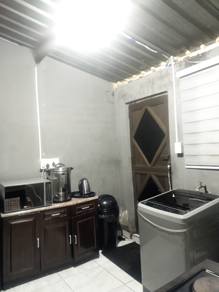 1 Bedroom Property for Sale in J B Mafora Free State